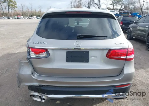 2019 Mercedes-Benz Glc 300 4Matic z USA, uszkodzony, nr VIN WDC0G4KBXKF482570
